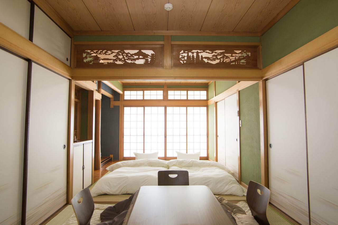 Guest House Dougo-Yado Matsuyama  Exteriör bild
