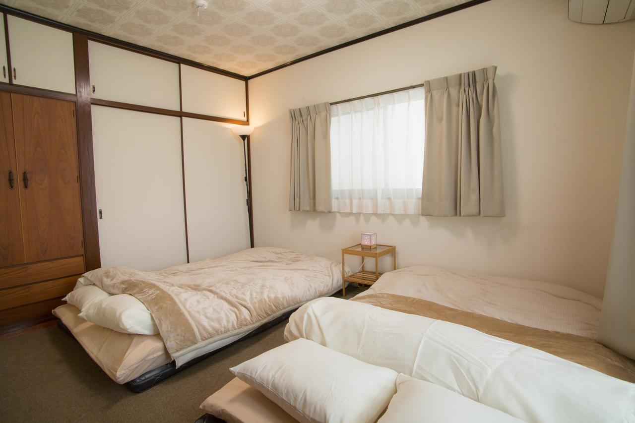 Guest House Dougo-Yado Matsuyama  Exteriör bild